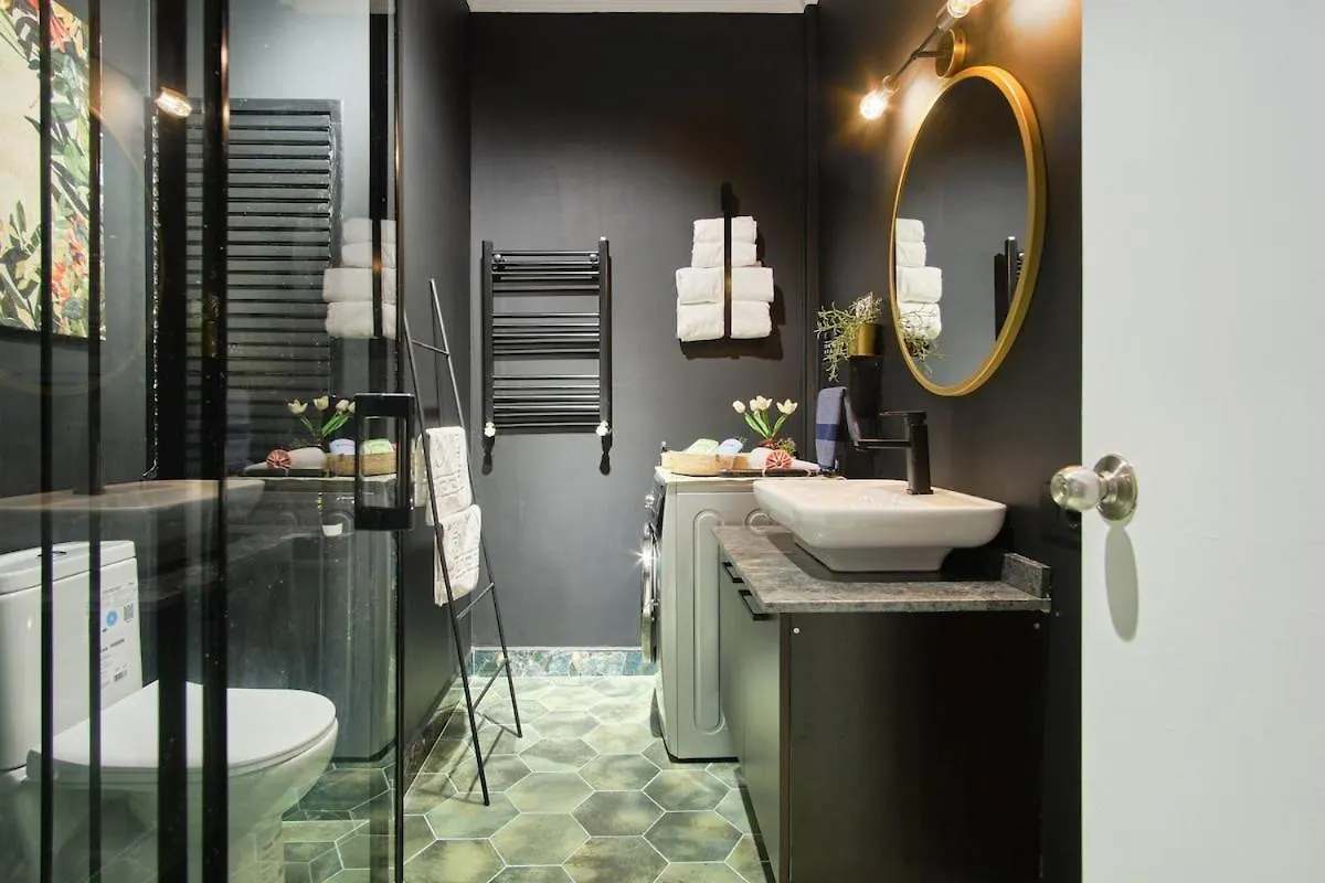 伊斯坦布尔Cozy Penthouse With The Balcony公寓 公寓 伊斯坦布尔