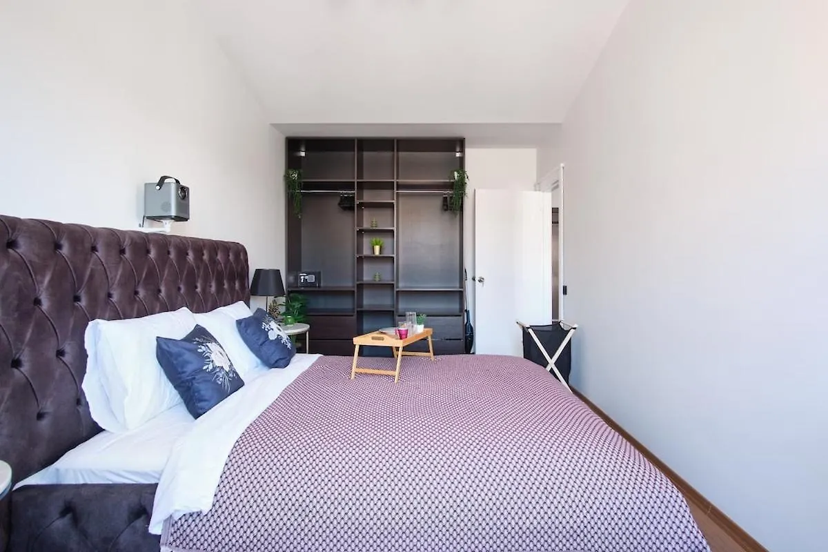 Cozy Penthouse With The Balcony Apartment Istanbul