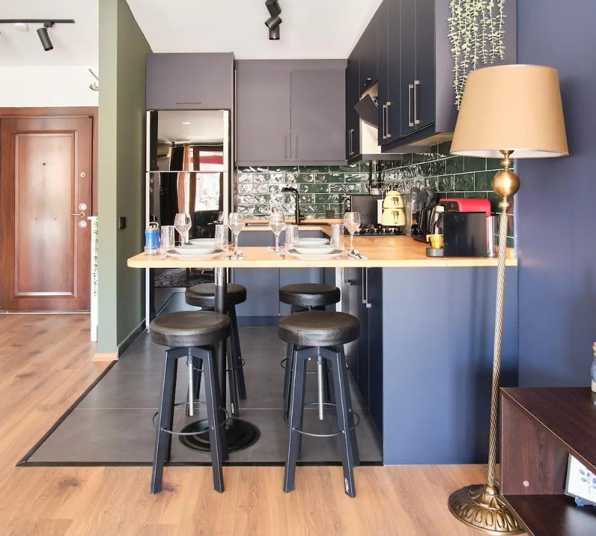 Cozy Penthouse With The Balcony Apartment Istanbul